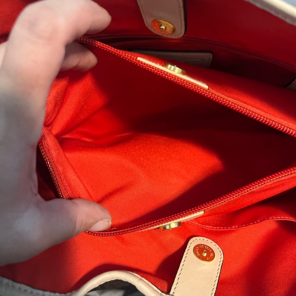 Coach Signature Drawstring CarryAll Shoulder Bag - Picture 6 of 7